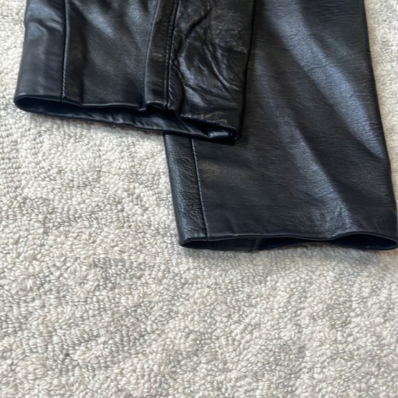 Woman's Vintage Leather Pants Danier Size 2 - Picture 9 of 10